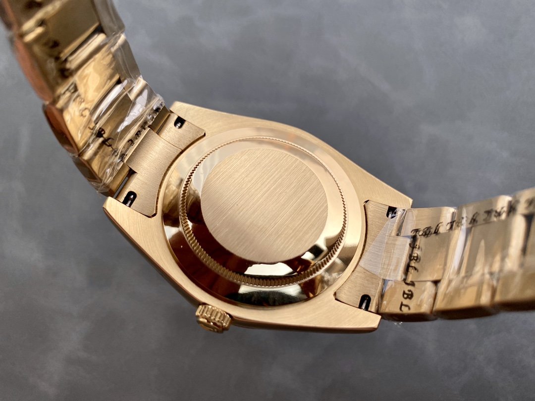 SKY-DWELLER 42 YELLOW GOLD BLUE DIAL