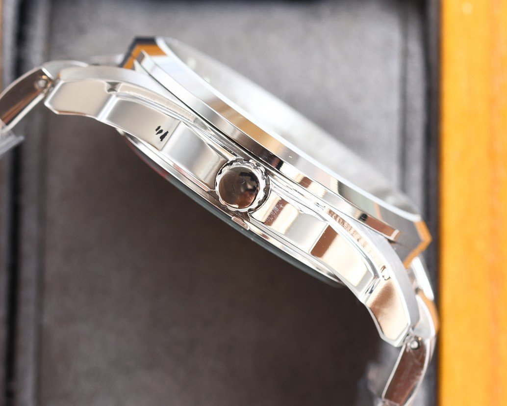 DATEJUST 41MM SMOOTH BEZEL DIAMOND NUMERALS