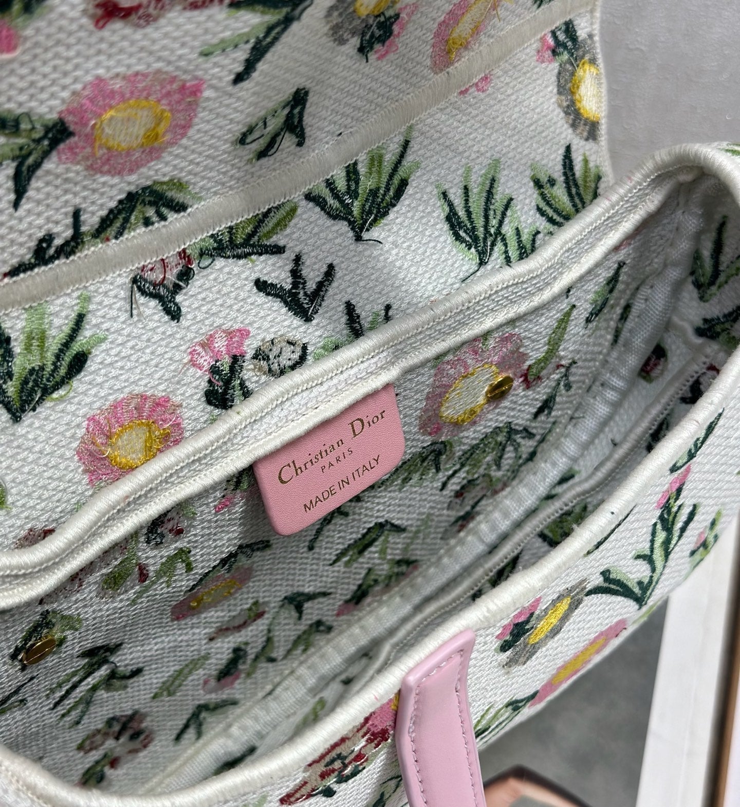 CD Saddle Bag 25.5cm White Floral in Denim 288054
