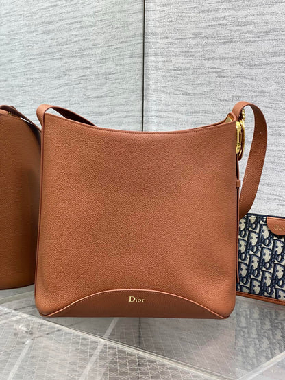 CD Médaillon Bucket Bag 26.5cm Brown in Cowhide 155524