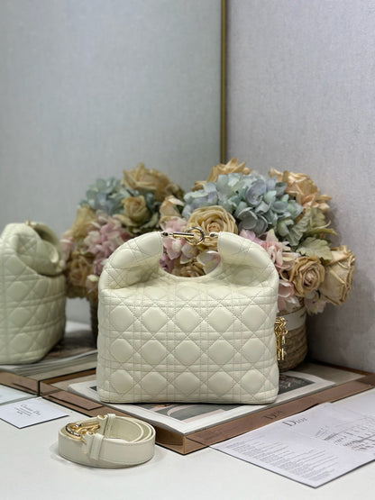 CD Lady Dior Shoulder Bag 27cm Milky White in Sheepskin 155549