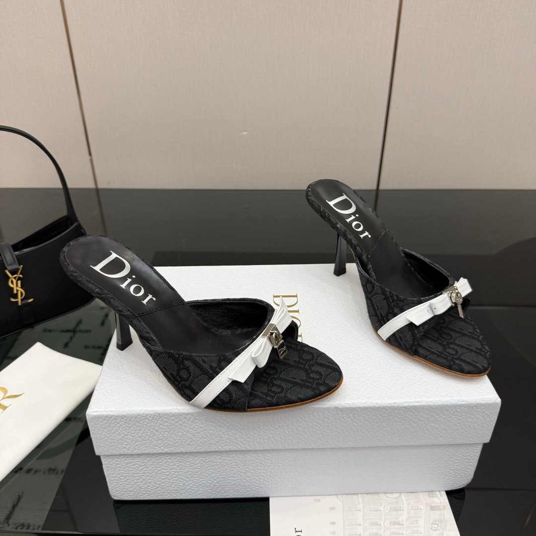 CD 26 Mule Heels 85 Black in Fabric 803243