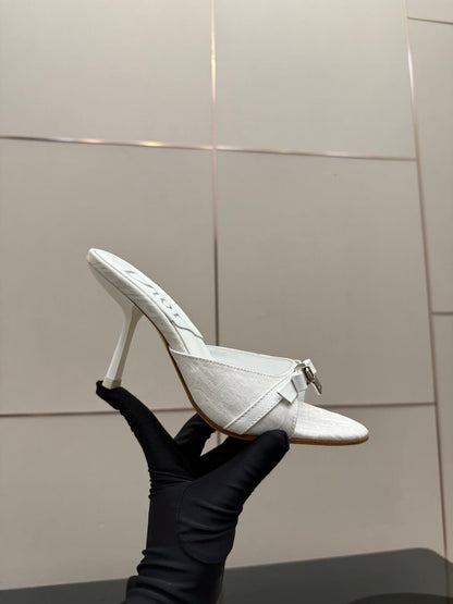 CD 26 Mule Heels 85 White in Fabric 803244