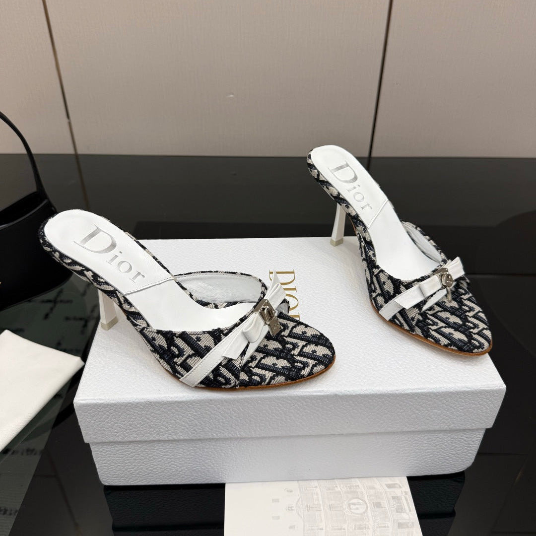 CD 26 Mule Heels 85 White Black in Fabric 803245