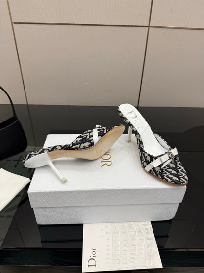 CD 26 Mule Heels 85 White Black in Fabric 803245