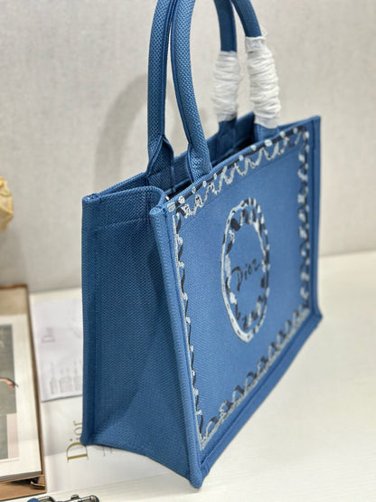 CD Medium Dioriviera Book Tote Blue Embroidered Canvas 158042
