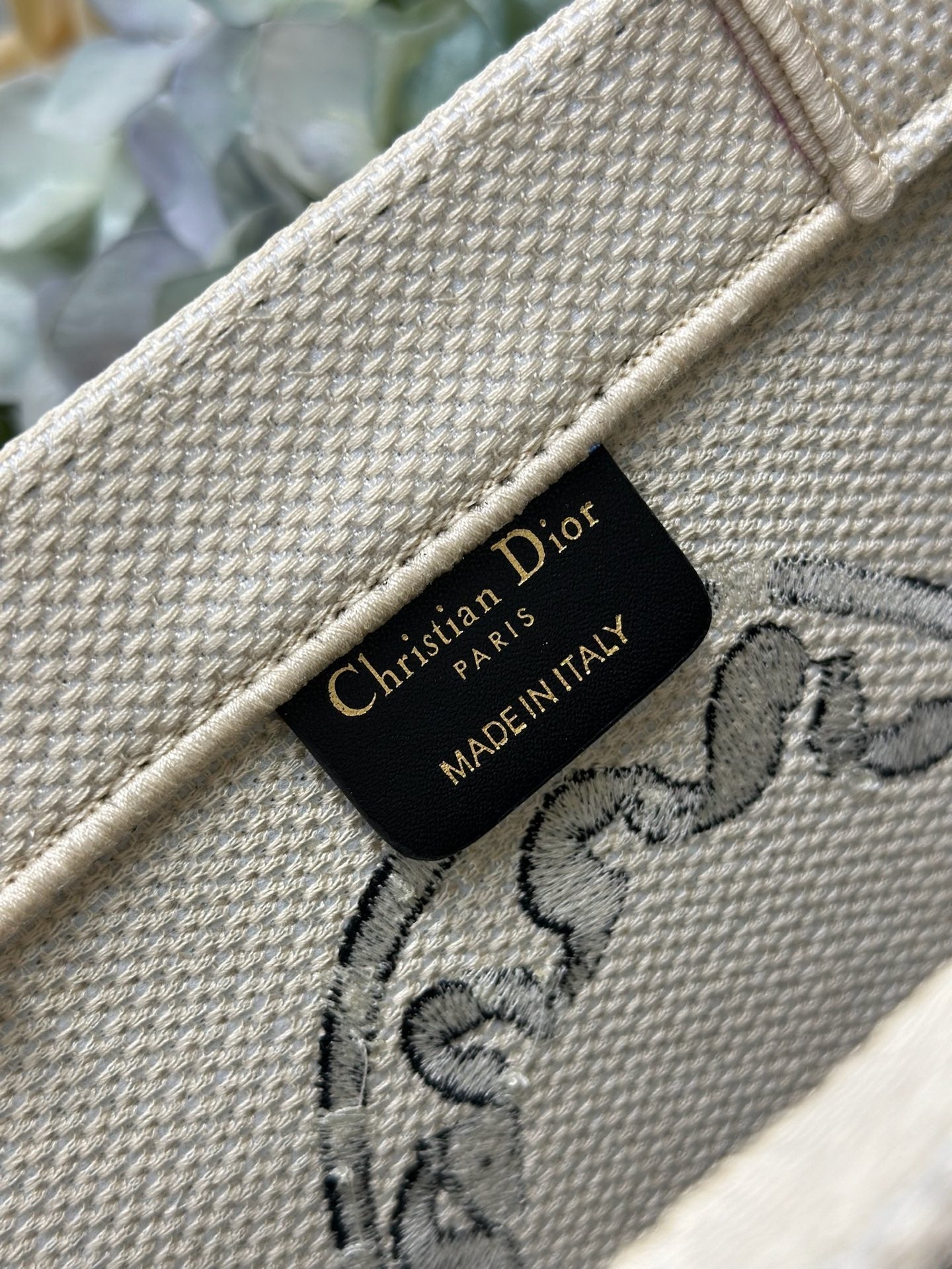 CD Medium Dioriviera Book Tote White Embroidered Canvas 158041