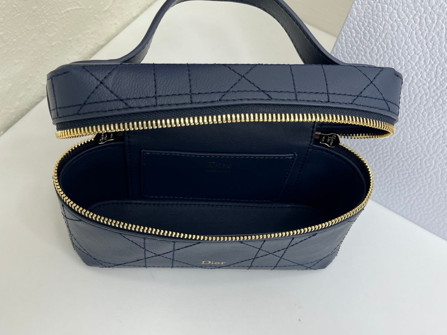 CD Cannage Vanity Chain Bag 19cm Navy Cowhide 158124