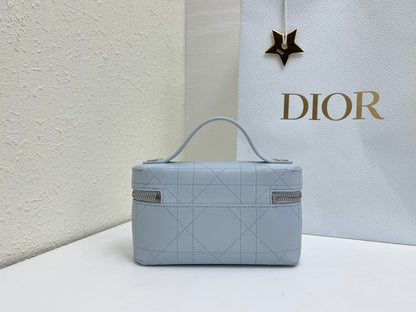 CD Cannage Vanity Chain Bag 19cm Stale Blue Cowhide 158121