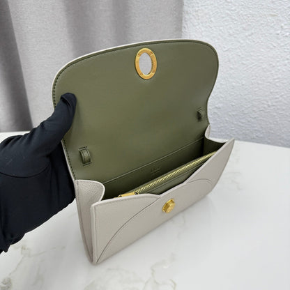 CD Médaillon Envelope Pouch 20.5cm Gris Pietro Cowhide Leather GHW 158546