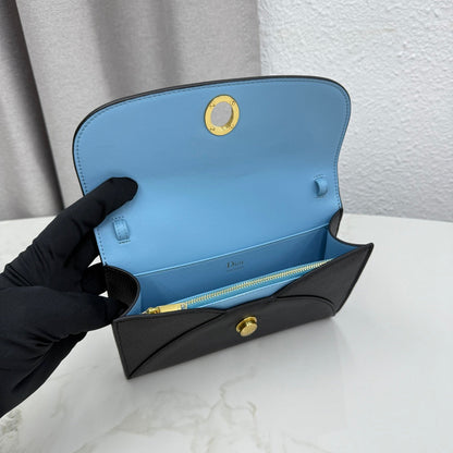 CD Médaillon Envelope Pouch 20.5cm Black Cowhide Leather GHW 158550