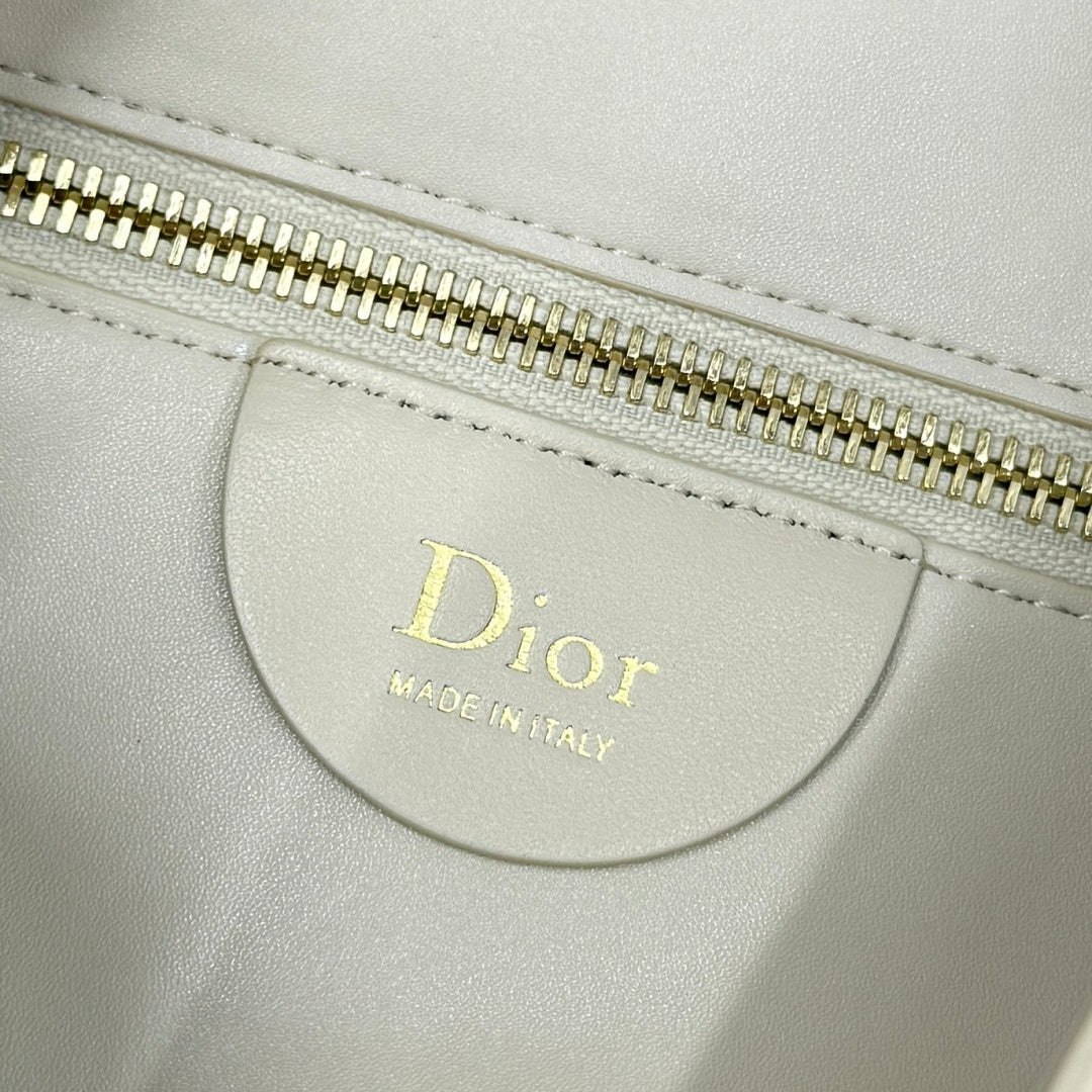 CD Diorly Shoulder Bag 31.5cm Cream Cowhide Leather 158560