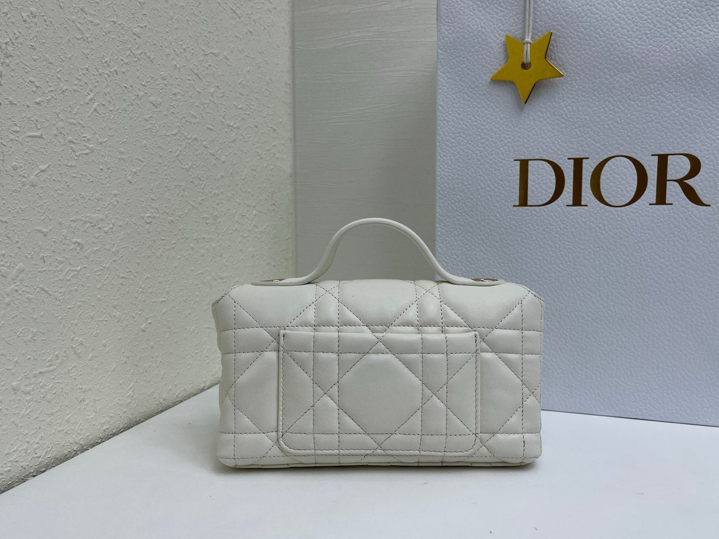 CD My Tender Top Handle Mini Bag 21cm White Macrocannage Leather 159475