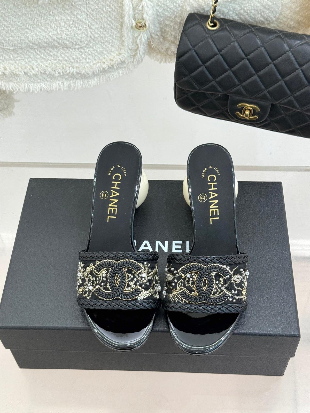 CC Pearl Heel Beaded Embroidered Mules Black Lambskin 904681