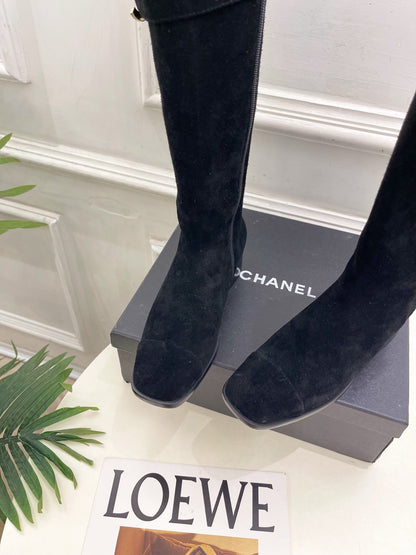 CC Double C Knee-High Boots 3.5CM Black Suede Leather 946898