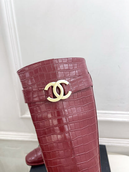 CC Double C Knee-High Boots 3.5CM Burgundy Croc-Embossed Leather 946896