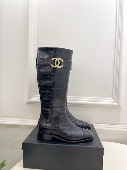 CC Double C Knee-High Boots 3.5CM Black Croc-Embossed Leather 946895
