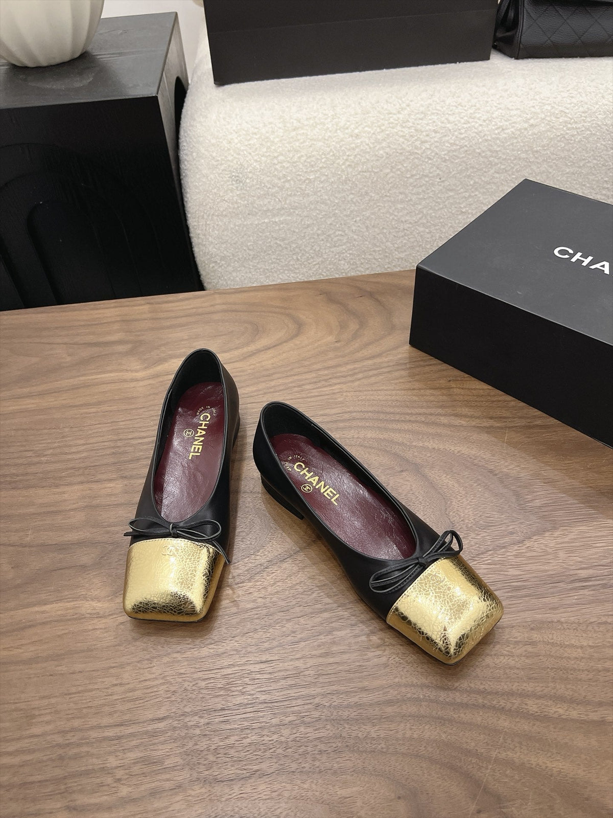 CC Square-Toe Ballet Flats Black Gold Lambskin 961515