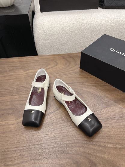 CC Square-Toe Mary Jane Flats White Black Lambskin 961511