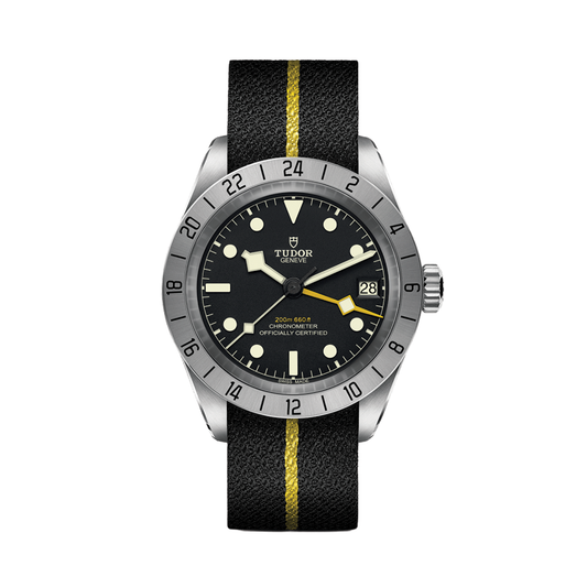 Black Bay Pro 39mm - Black on Fabric Strap