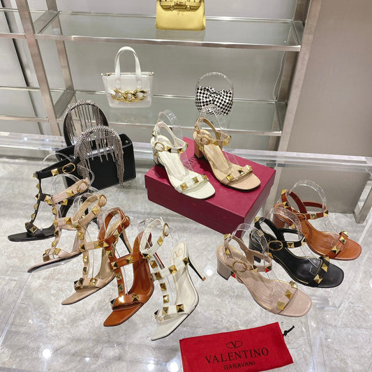 Valentino Studded Strappy Pumps 95mm Sheepskin 239551