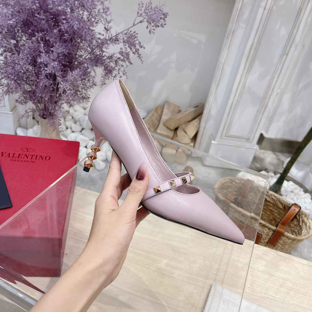 VT Rockstud Pumps Pink Sheepskin Leather