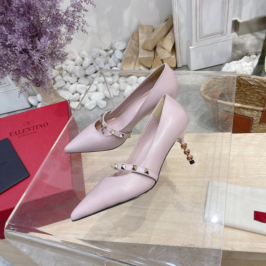 VT Rockstud Pumps Pink Sheepskin Leather