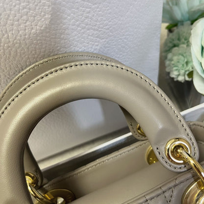 mini lady 17 brown grey lambskin