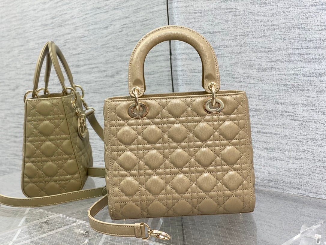 medium lady 24 ecru calfskin ghw