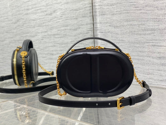 CD Oval camera bag 18 black cowhide leather