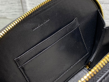 CD Oval camera bag 18 black cowhide leather
