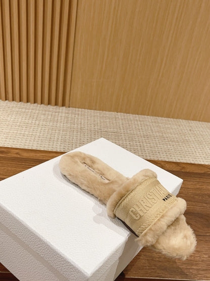 CD Dway Slide Beige Fleece Lining And Canvas Fabric