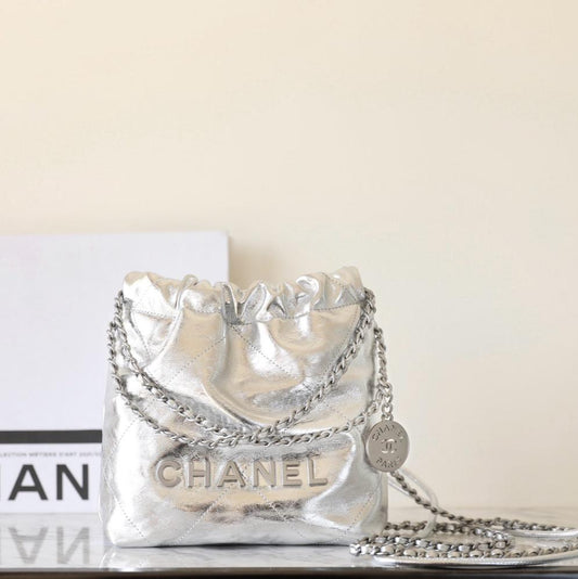25C Hobo 22 Bag 19cm Silver Metalic Lambskin