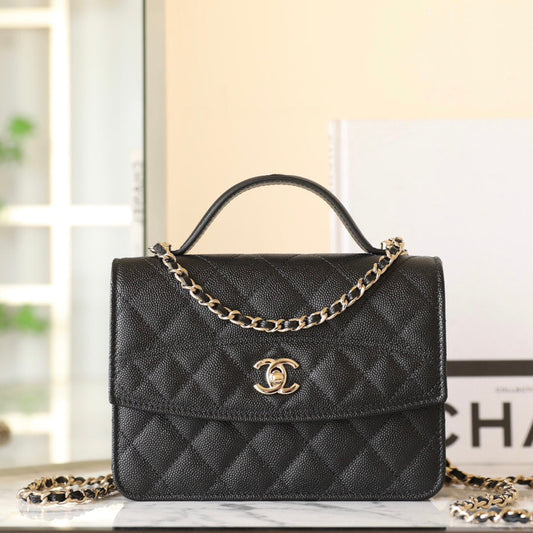 CC 25C Top Handle 18cm Black Grained Calfskin