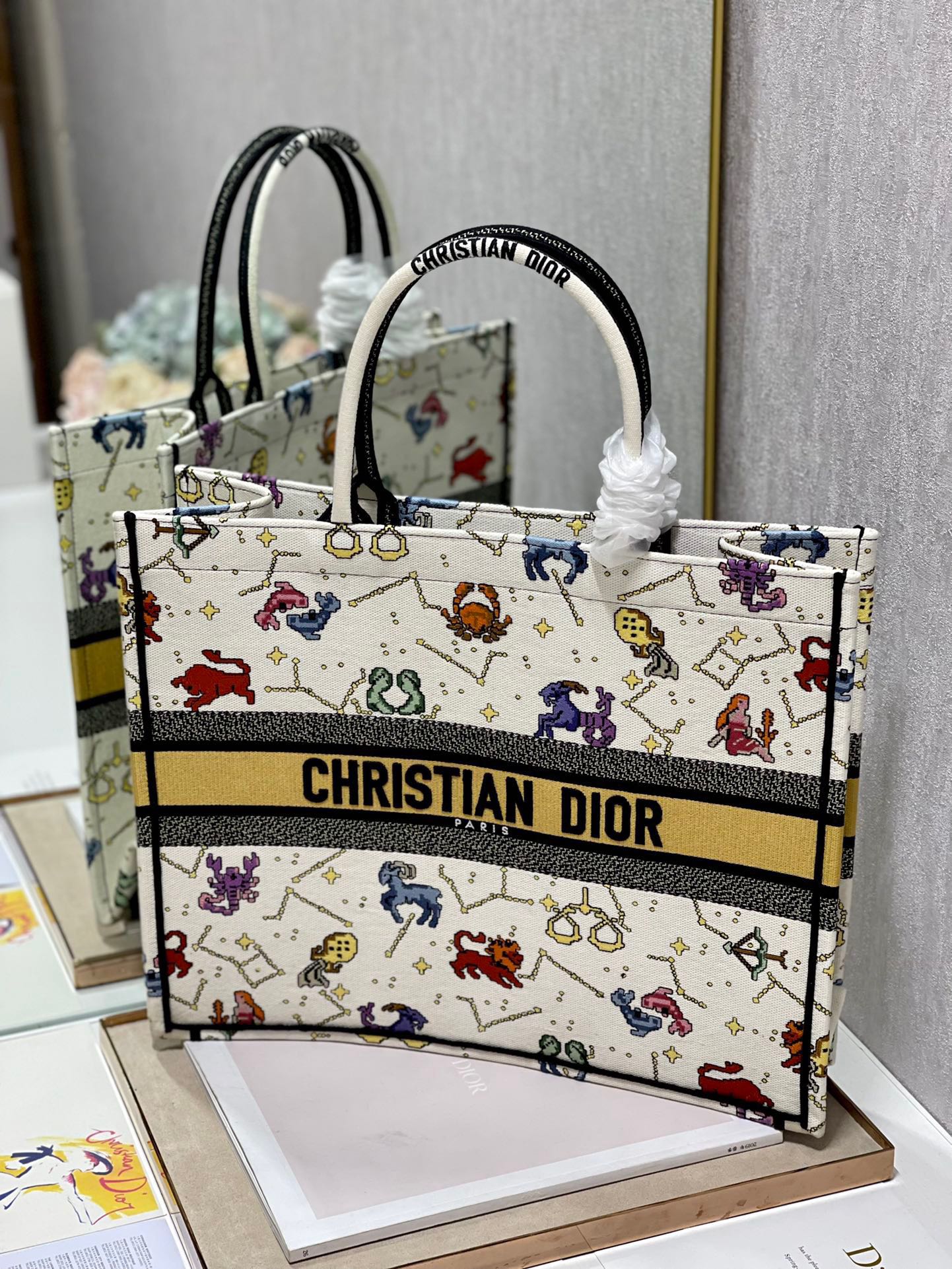CD Colorful Twelve Constellations Book Tote 42cm Bag Canvas 336606