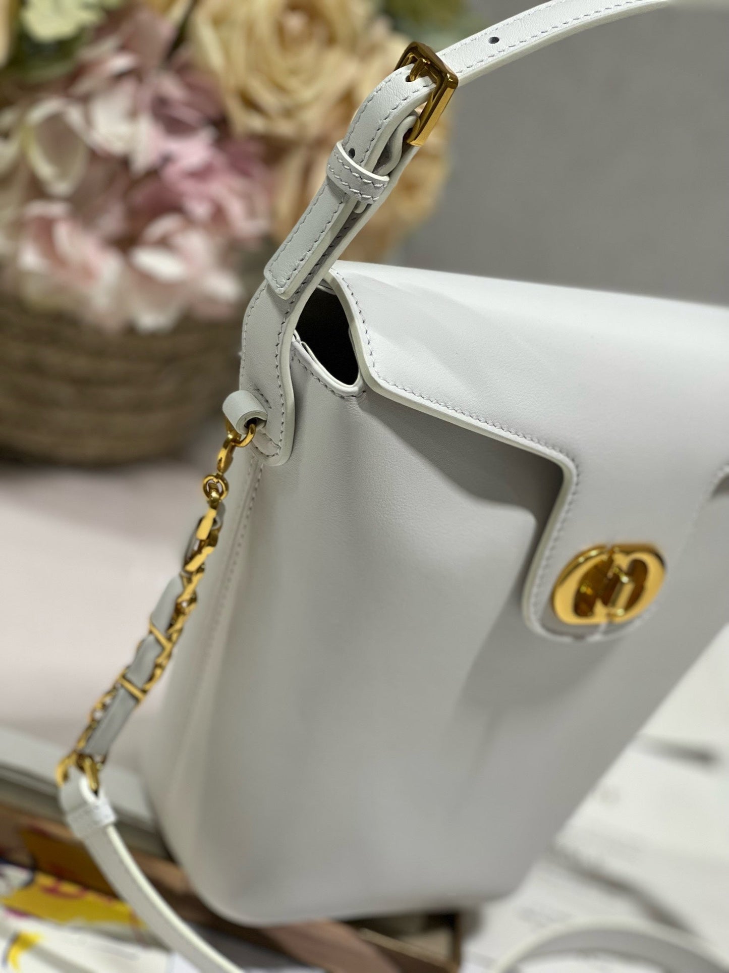CD Montaigne Large Chain Bucket Bag White Calfskin 336797