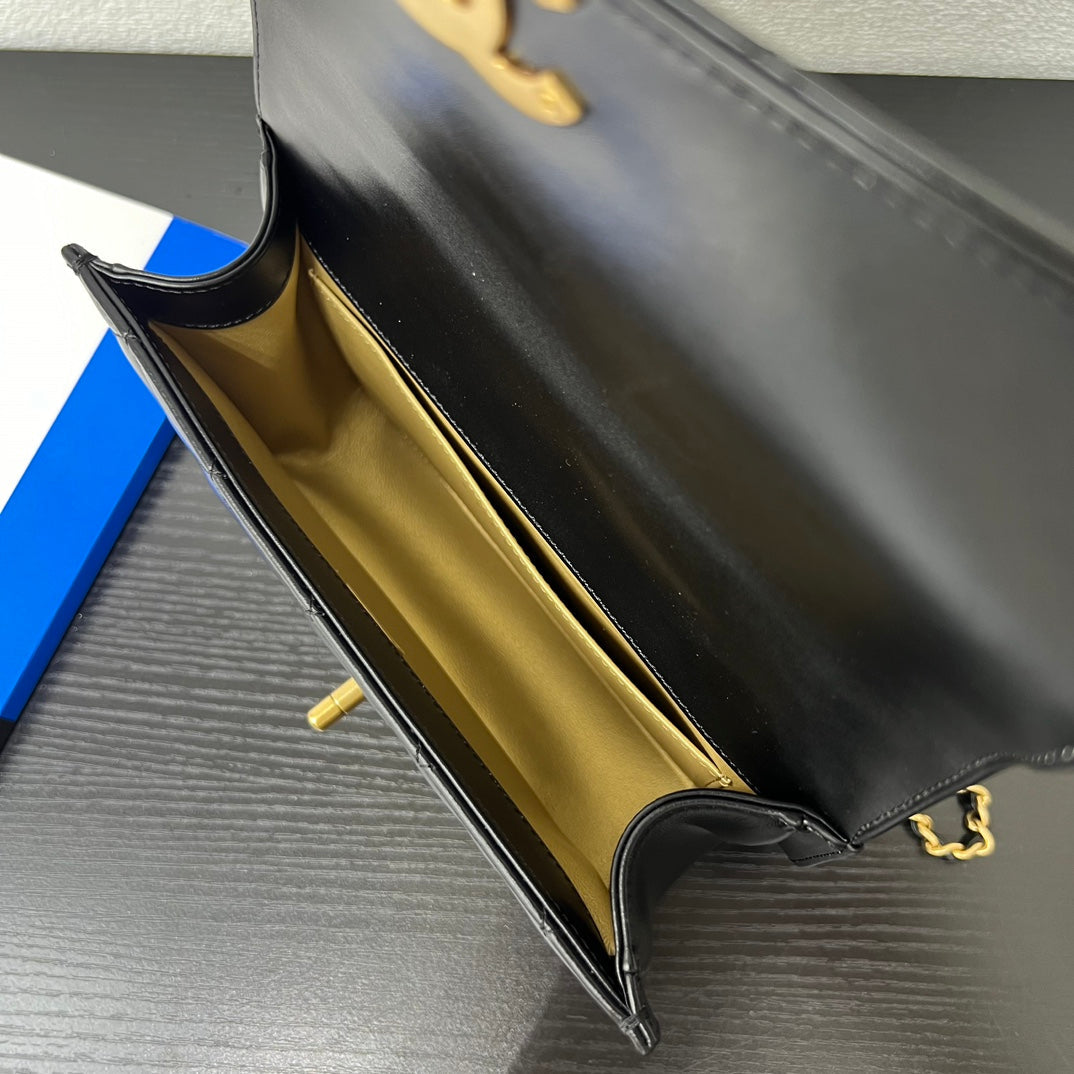 CC 25S Woc Black Calfskin Gold Hardware