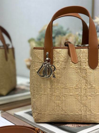CD Small Toujours Vertical Tote Bag 18.5cm Natural Cannage Raffia 288649
