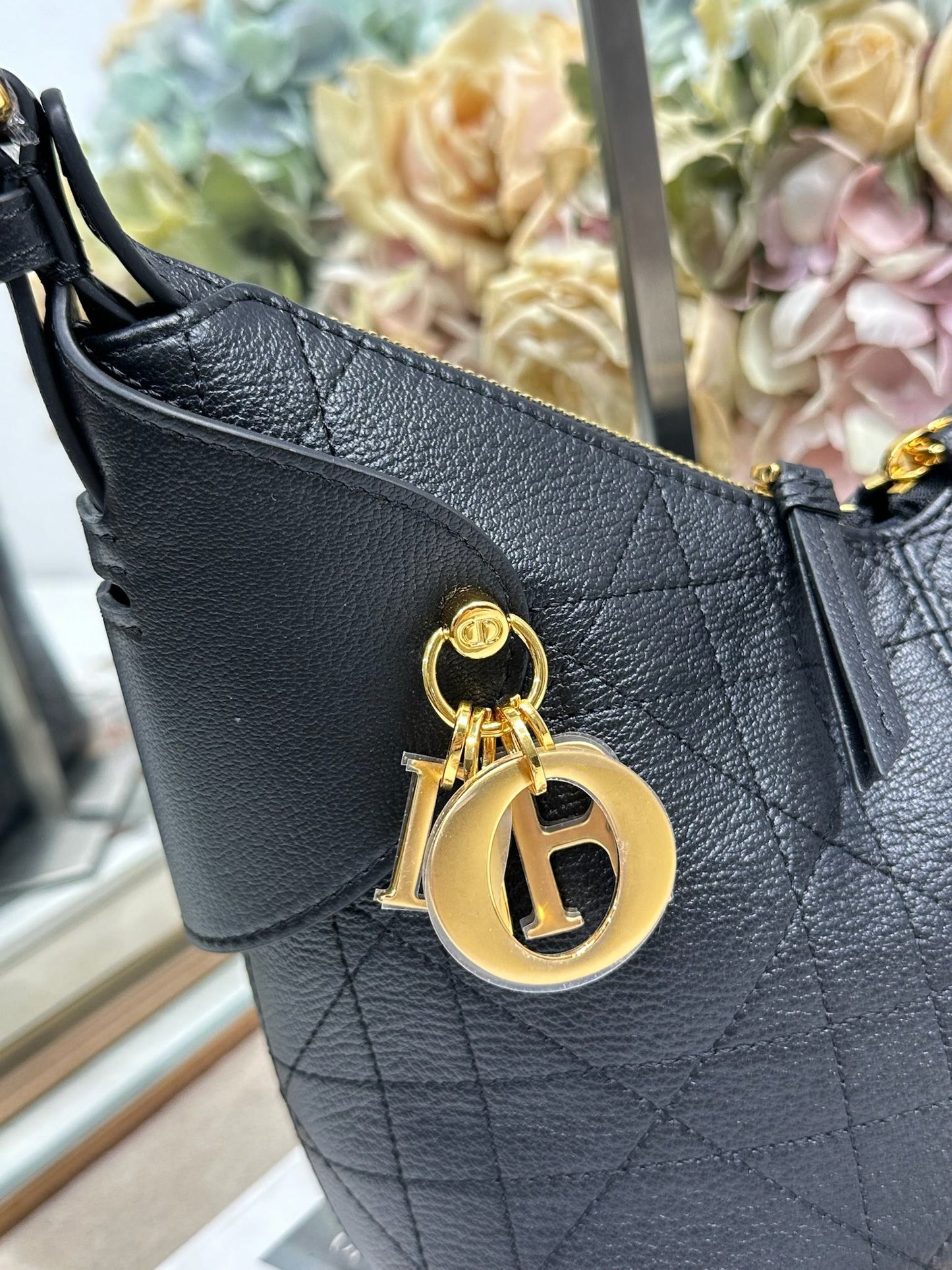 CD Small Dior Voyage Bag 22cm Black Macrocannage Calfskin 288618