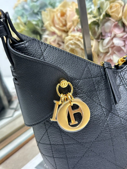 CD Small Dior Voyage Bag 22cm Black Macrocannage Calfskin 288618