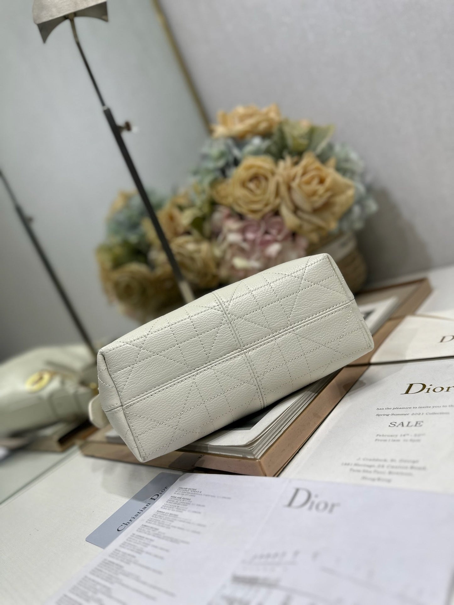 CD Small Dior Voyage Bag 22cm White Macrocannage Calfskin 288621