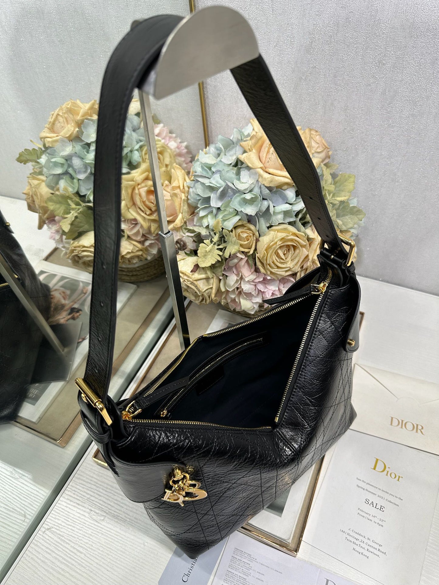 CD Medium Dior Voyage Bag 28cm Black Glossy Macrocannage Calfskin 288634