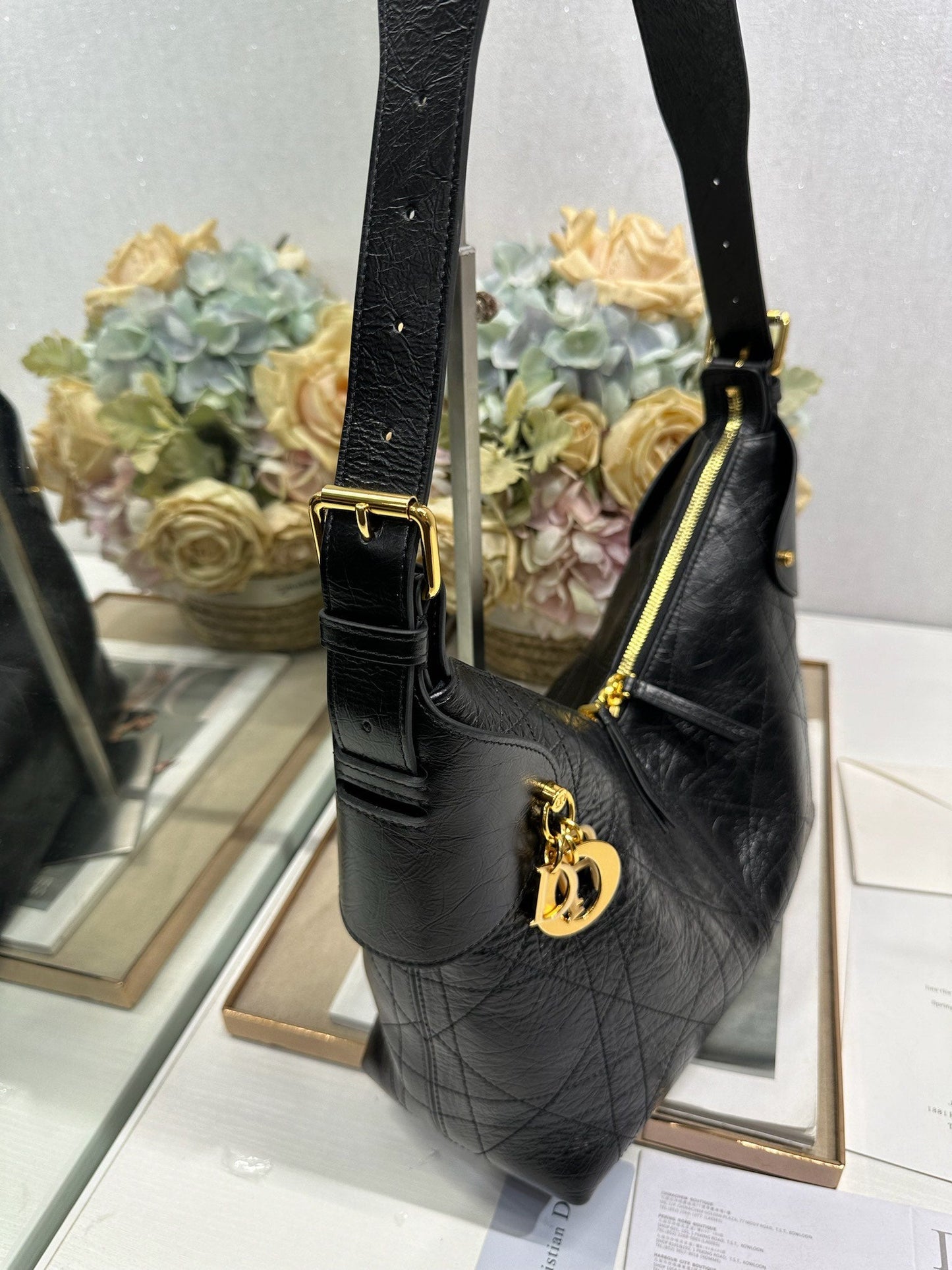 CD Medium Dior Voyage Bag 28cm Black Glossy Macrocannage Calfskin 288634