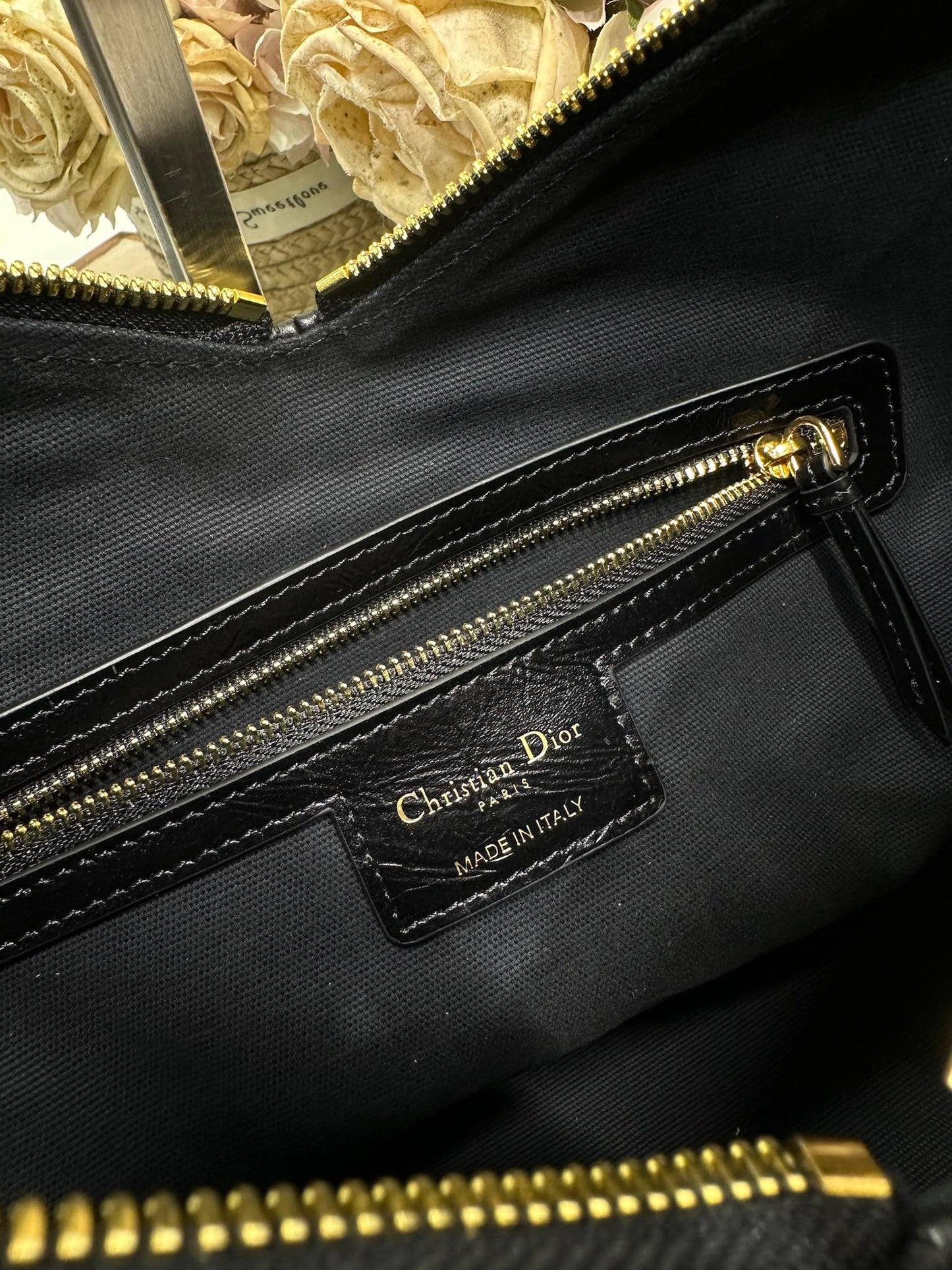 CD Medium Dior Voyage Bag 28cm Black Glossy Macrocannage Calfskin 288634