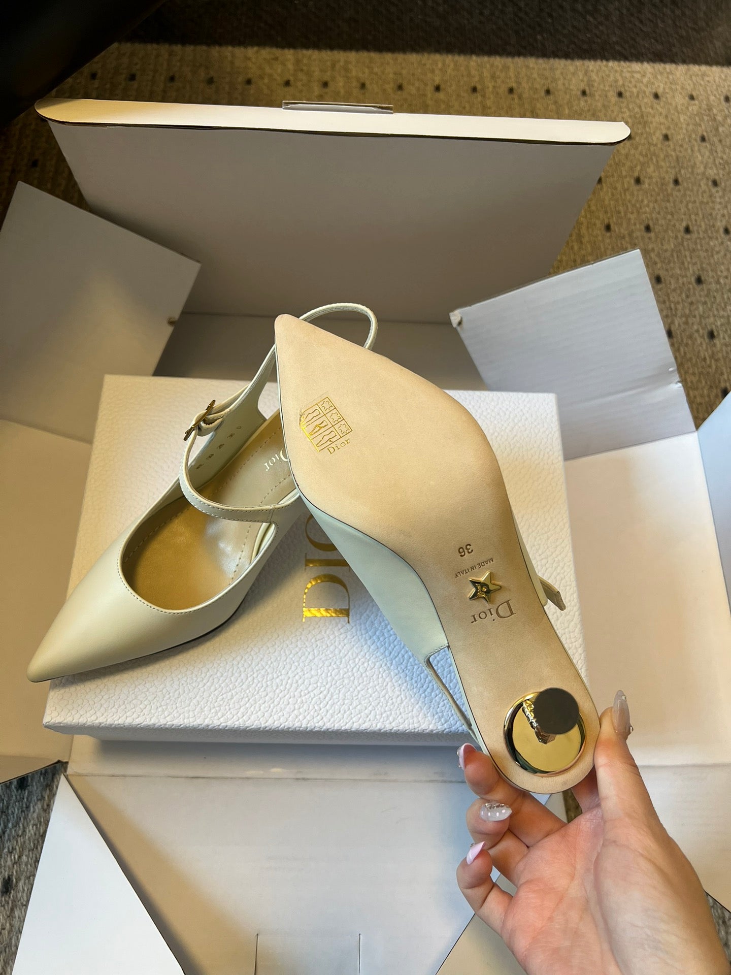 CD Icon Slingback 8cm Light Beige Sheepskin 623094
