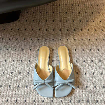 CD 26s Bow Slide Light Blue Satin 820000