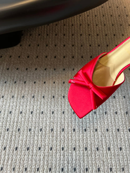 CD 26s Bow Slide Red Satin 820004