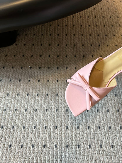 CD 26s Bow Slide Light Pink Satin 820001