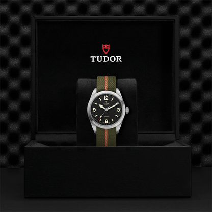 Ranger 39mm - Black on Fabric Strap