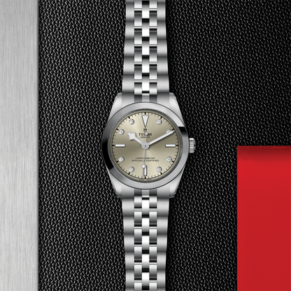 Black Bay One 31mm - Light Champagne, Diamond-Set on Bracelet